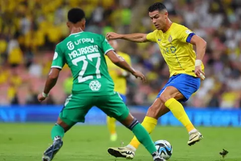 قبل نهائي السوبر السعودي.. صراع خارج الملعب بين أهلي جدة والنصر